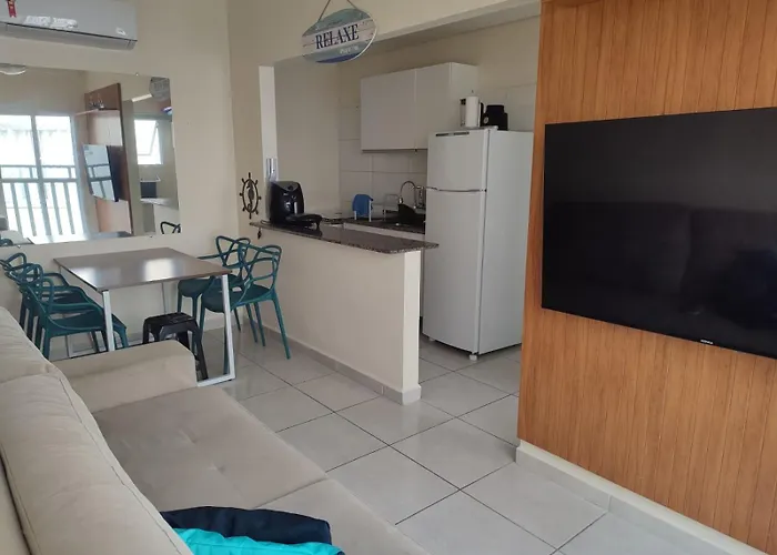 próximo a Praia grande e centro